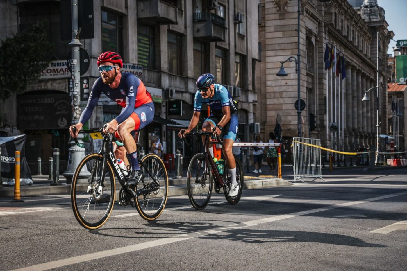 „Circuitele urbane favorizează cicliștii care știu să stea ascunși în pluton”. Alexandru Ciocan prefațează L’Étape Romania by Tour de France, care va avea loc la 1 septembrie