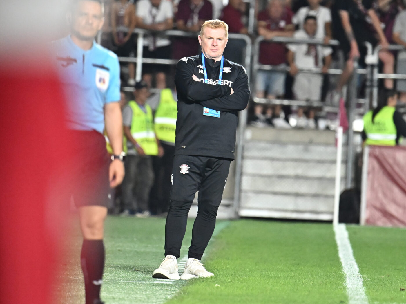 A venit decizia acționarilor în privința lui Neil Lennon, după Rapid București – Dinamo București 1-1, al 6-lea meci fără victorie pentru giuleșteni. Anunțul a fost făcut de președintele Viorel Moldovan