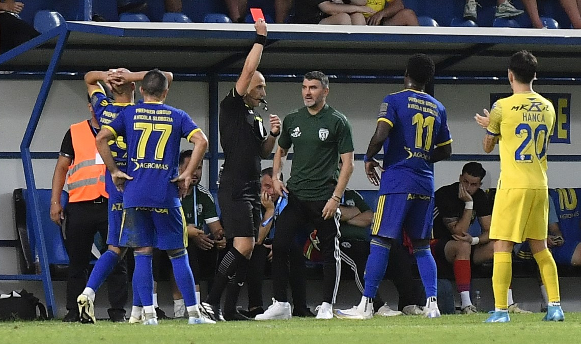 Adrian Mihalcea, scandal monstru după Unirea Slobozia – Petrolul Ploiești 1-2: „Lăsați-ne să jucăm!”