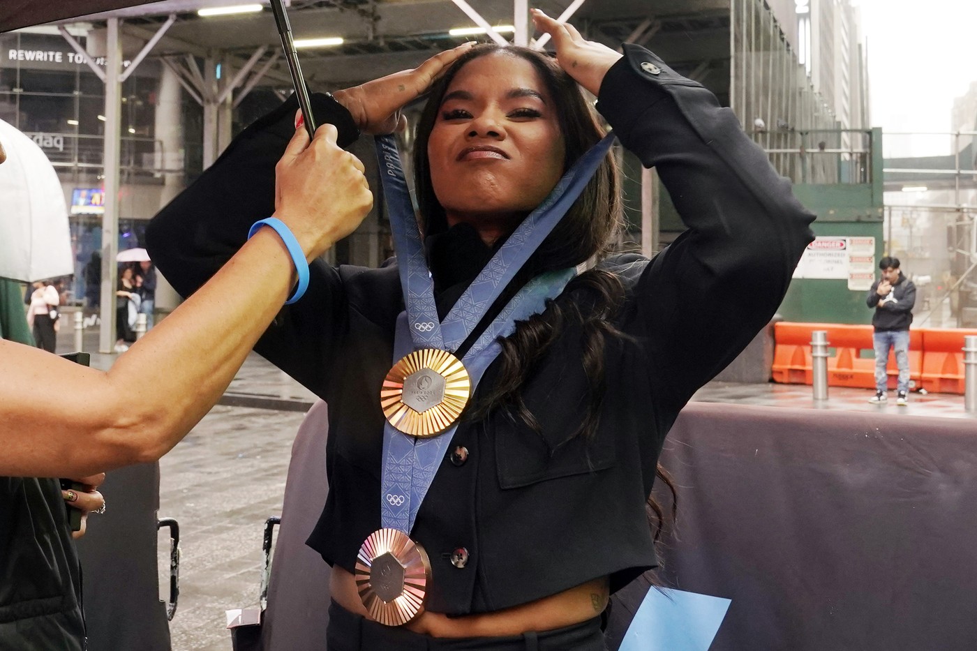 Antrenoarea lui Jordan Chiles a ieșit public și a făcut anunțul despre medalia de bronz a gimnastei din SUA, după ce a apărut informația că i-a fost luată, fizic, înapoi