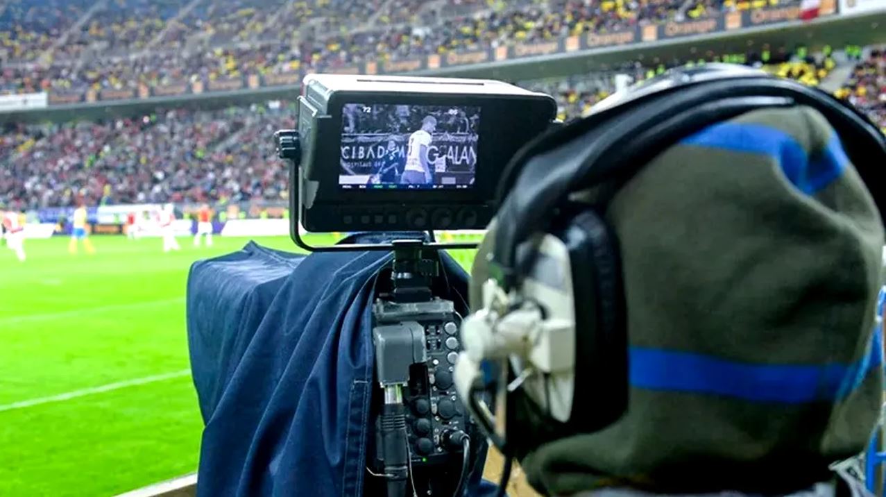 Ce lovitură: o televiziune de știri vrea să ia drepturile TV pentru meciul FCSB – LASK Linz și să o lase pe PRO TV cu buza umflată