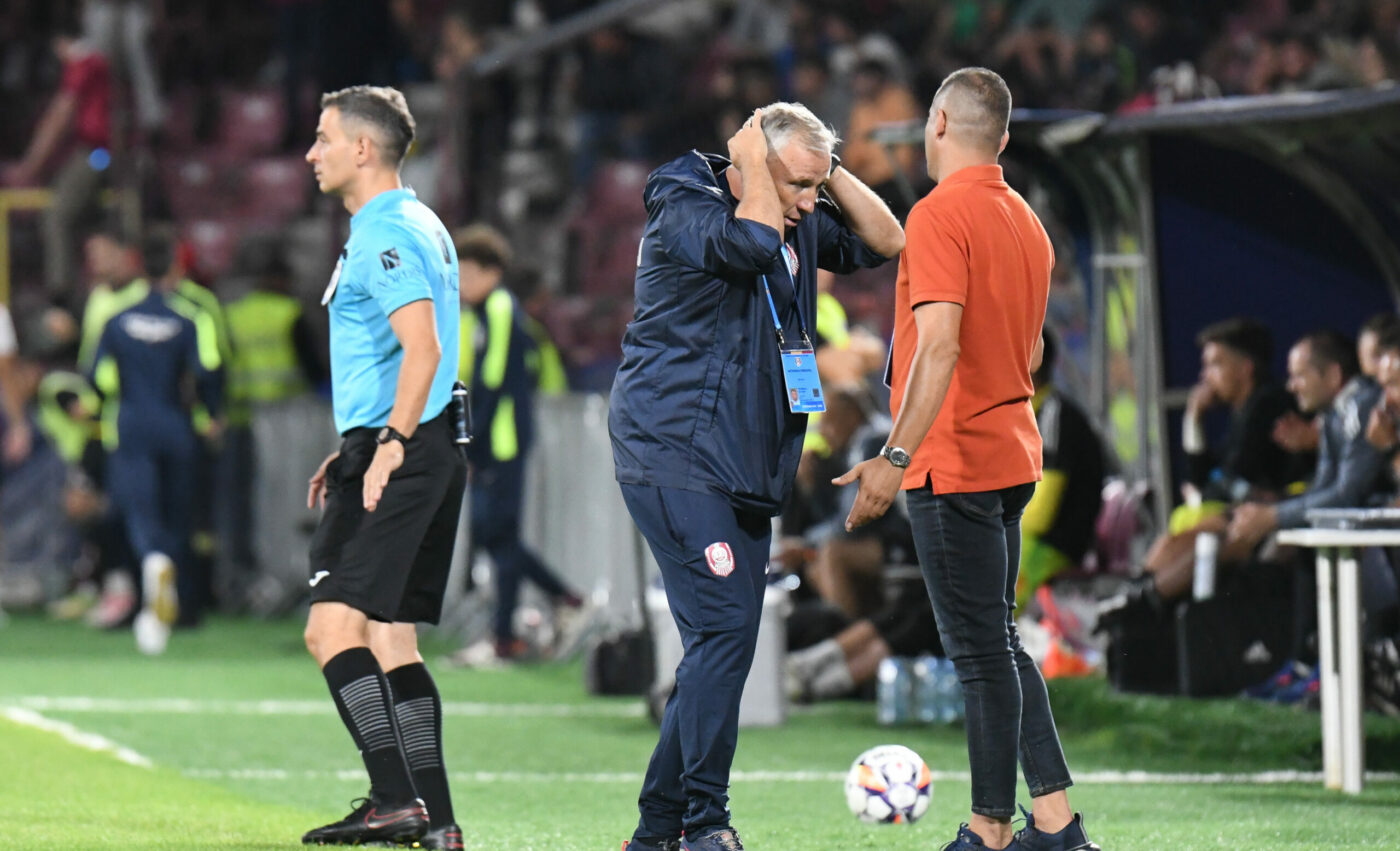 Dan Petrescu a fost suspendat și a primit o amendă ridicolă. Când revine pe bancă antrenorul lui CFR Cluj