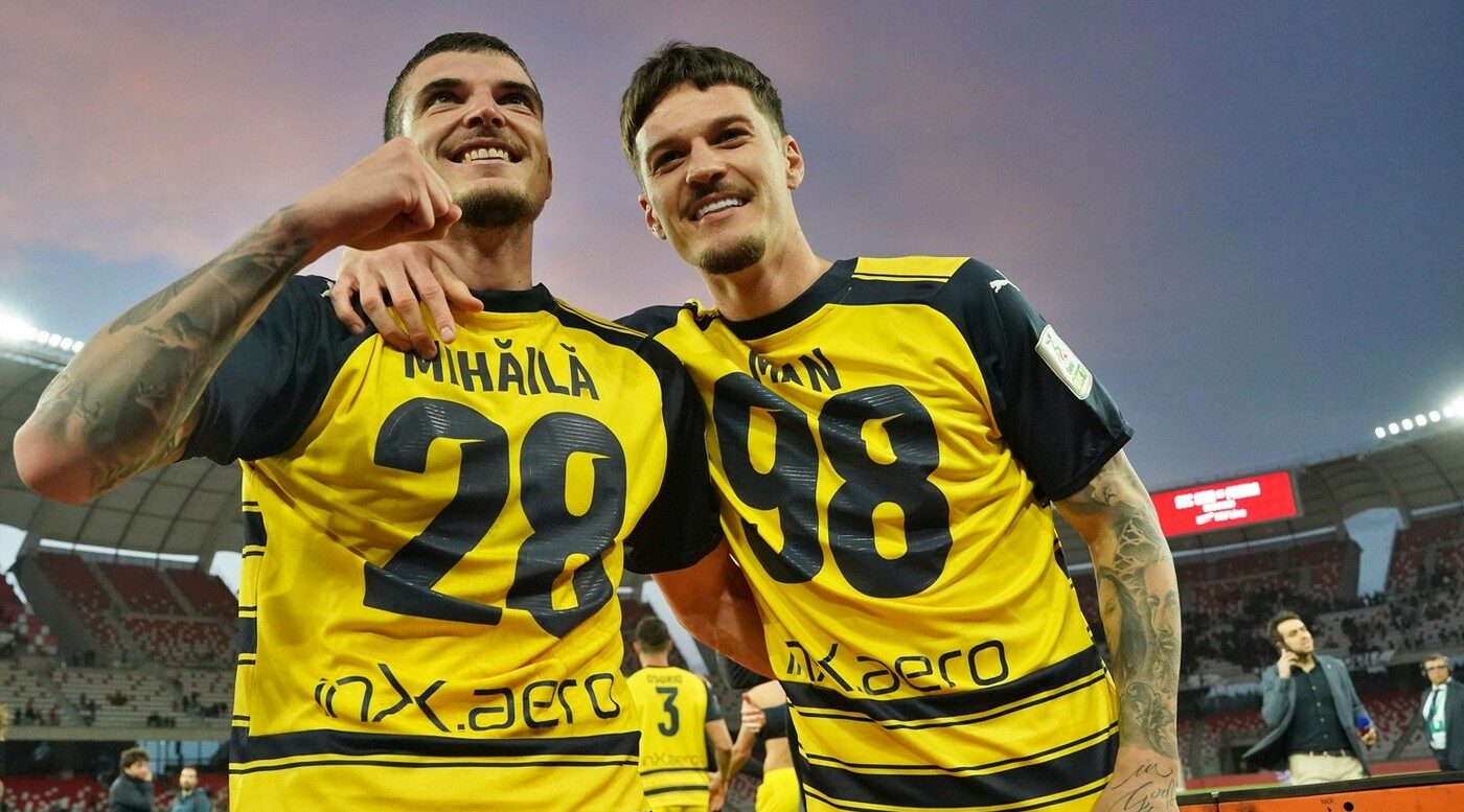 De ce au fost scoși Dennis Man și Valentin Mihăilă în Parma – Fiorentina 1-1. Antrenorul a tras o concluzie care spune multe despre nivelul lor de pregătire