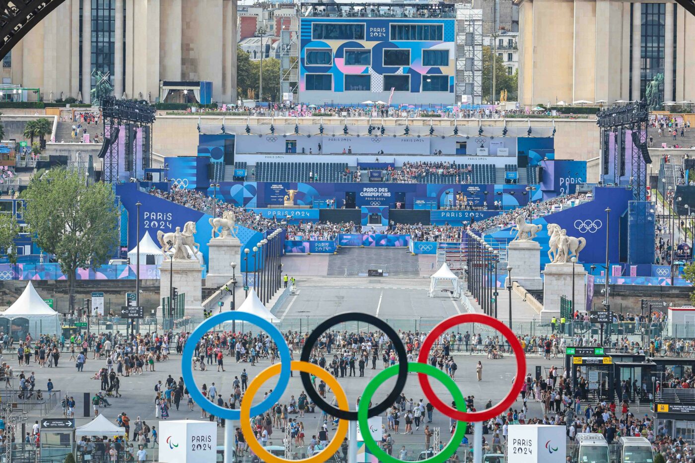Decizie de ultimă oră înainte de finalul Jocurilor Olimpice! Și românii au dat buzna să plece acasă cu o amintire. ProSport are imaginile. FOTO