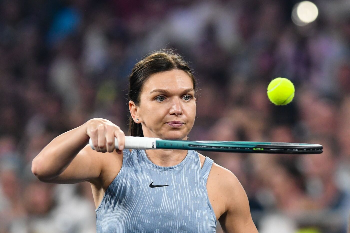 După ce s-a zvonit că se iubește cu „regele mezelurilor”, un bărbat cu avere de 70.000.000 de euro și cu 25 de ani mai mare decât ea, Simona Halep a anunțat că e pregătită de retragerea din tenis! „Vreau să am copii, dacă nu mai pot juca la nivel înalt”