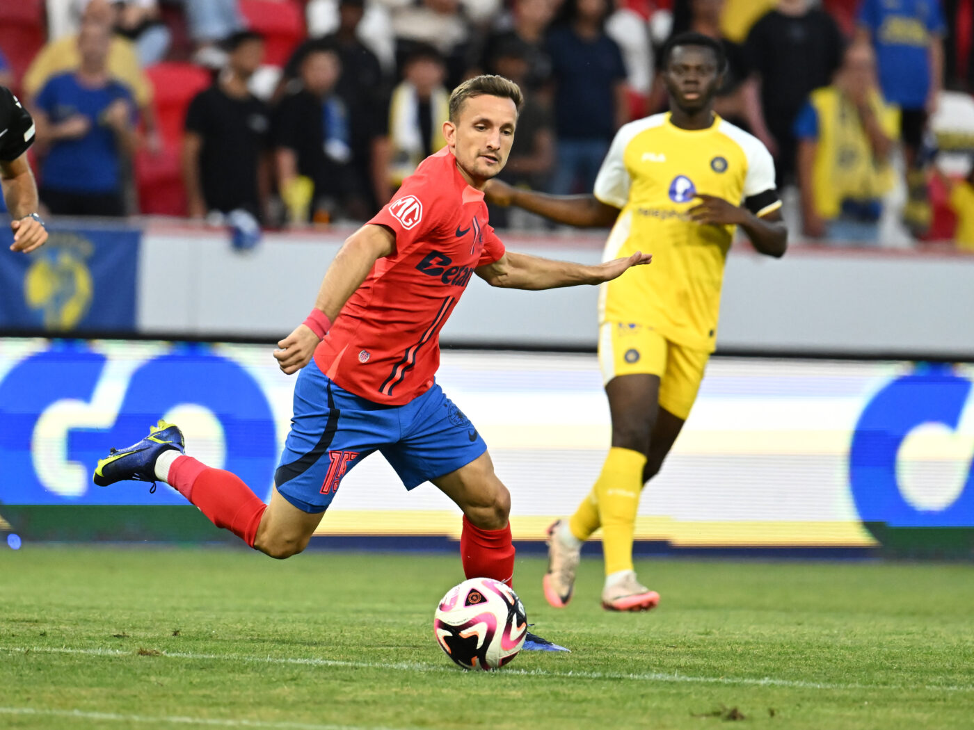 Gigi Becali a dat verdictul despre Ștefănescu, după ce l-a schimbat pe Baeten după 17 minute, în Sparta Praga – FCSB 1-1