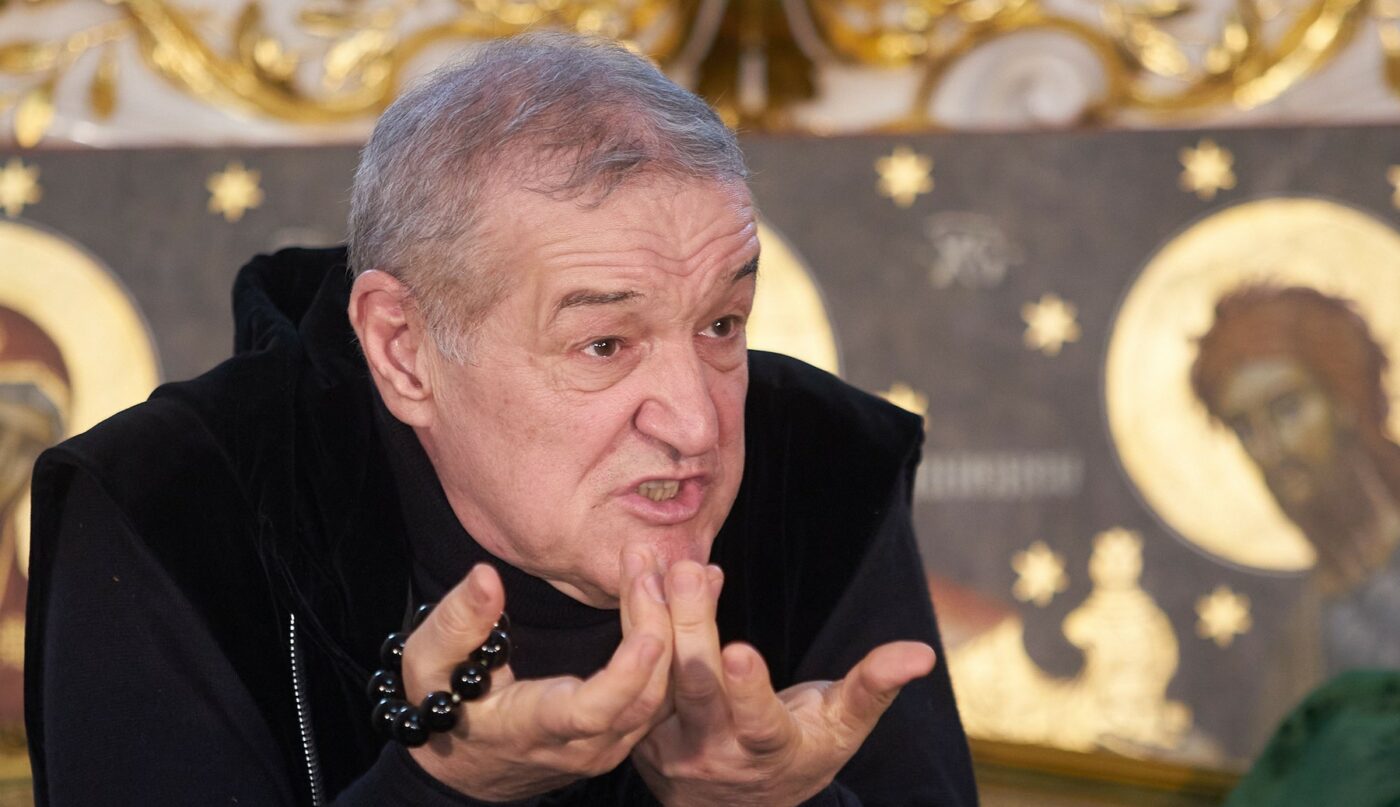Gigi Becali nu a mai rezistat şi a luat decizia după doar 45 de minute din FCSB – Farul Constanța! A dat afară 3 jucători din echipa de start a campioanei