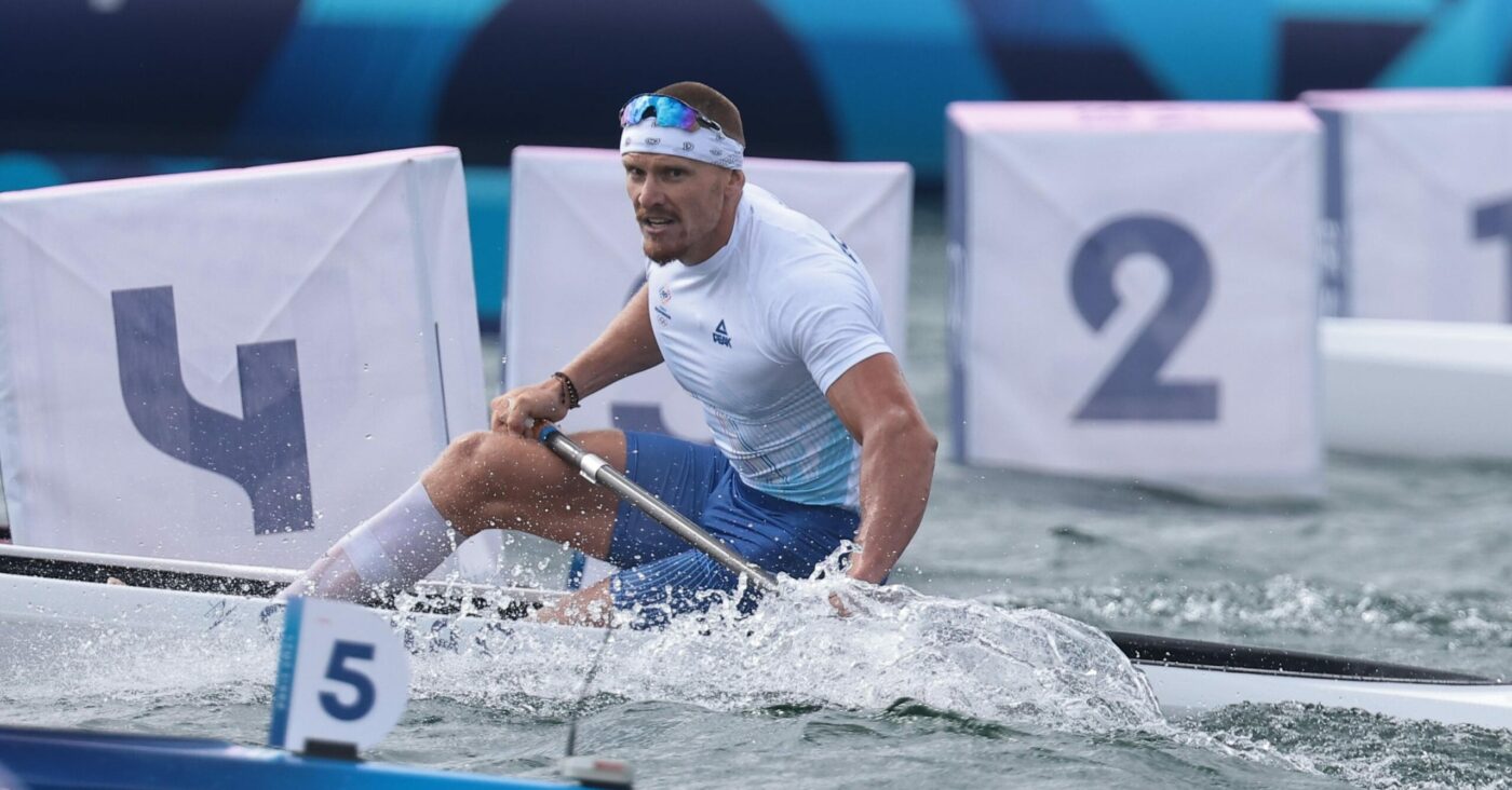 Înalt demnitar european, prezent la cursa de coșmar a lui Cătălin Chirilă la kaiac-canoe de la Jocurile Olimpice! S-a ascuns după George Boroi și Mihai Covaliu. FOTO
