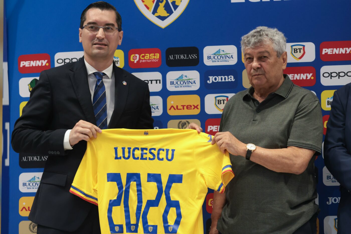 Omul de încredere al lui Mircea Lucescu de la echipa națională din primul mandat salută revenirea acestuia pe banca „tricolorilor”. „Nu vă uitați la vârsta lui din buletin!”. SPECIAL