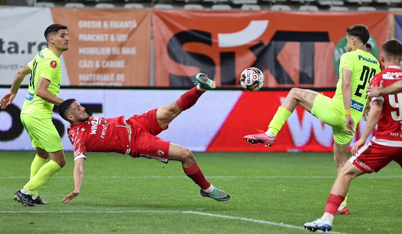 Poli Iași – Dinamo București 2-1, Live Video Online în etapa 5 din Superliga. Spectacol total în Copou! Samayoa marchează în prelungirile primei reprize