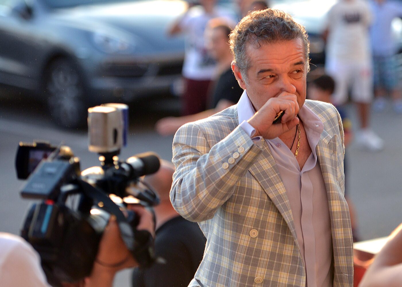Reacția fotbalistului pe care Gigi Becali l-a câștigat la o partidă de poker! De ce a semnat cu echipa miliardarului din Pipera: „Asta m-a interesat”