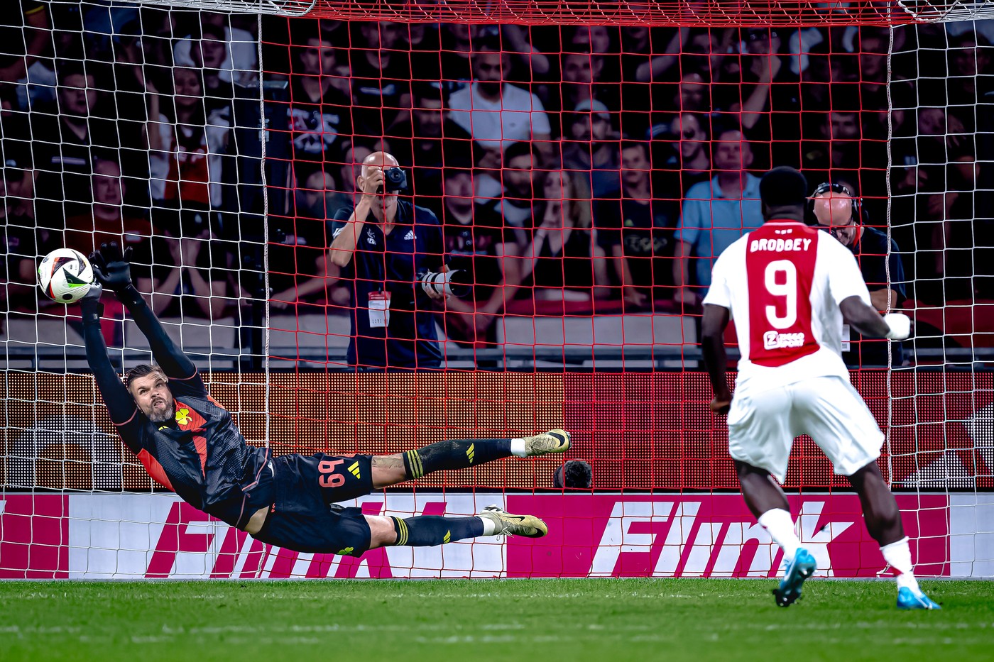 Record fabulos în Europa: Ajax Amsterdam și Panathinaikos Atena au executat 34 de lovituri de departajare pentru a ajunge în play-off-ul Europa League