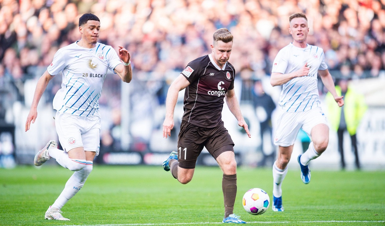Transfer de top pentru o echipă din Superliga: a jucat la Basel şi a câştigat titlul cu RB Salzburg