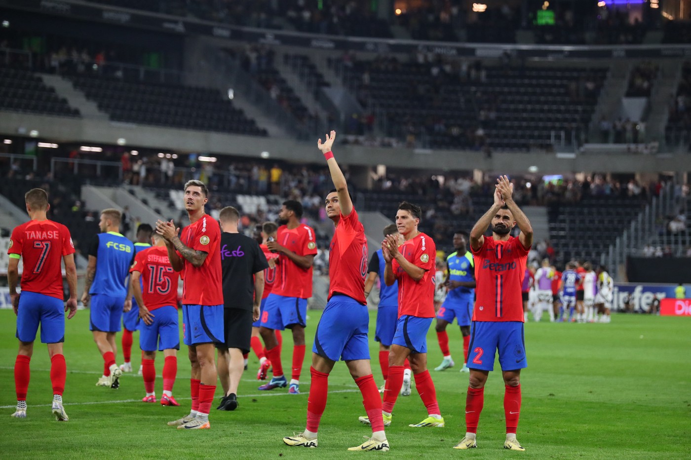 Trei reveniri importante la FCSB. Meme Stoica a făcut anunțul