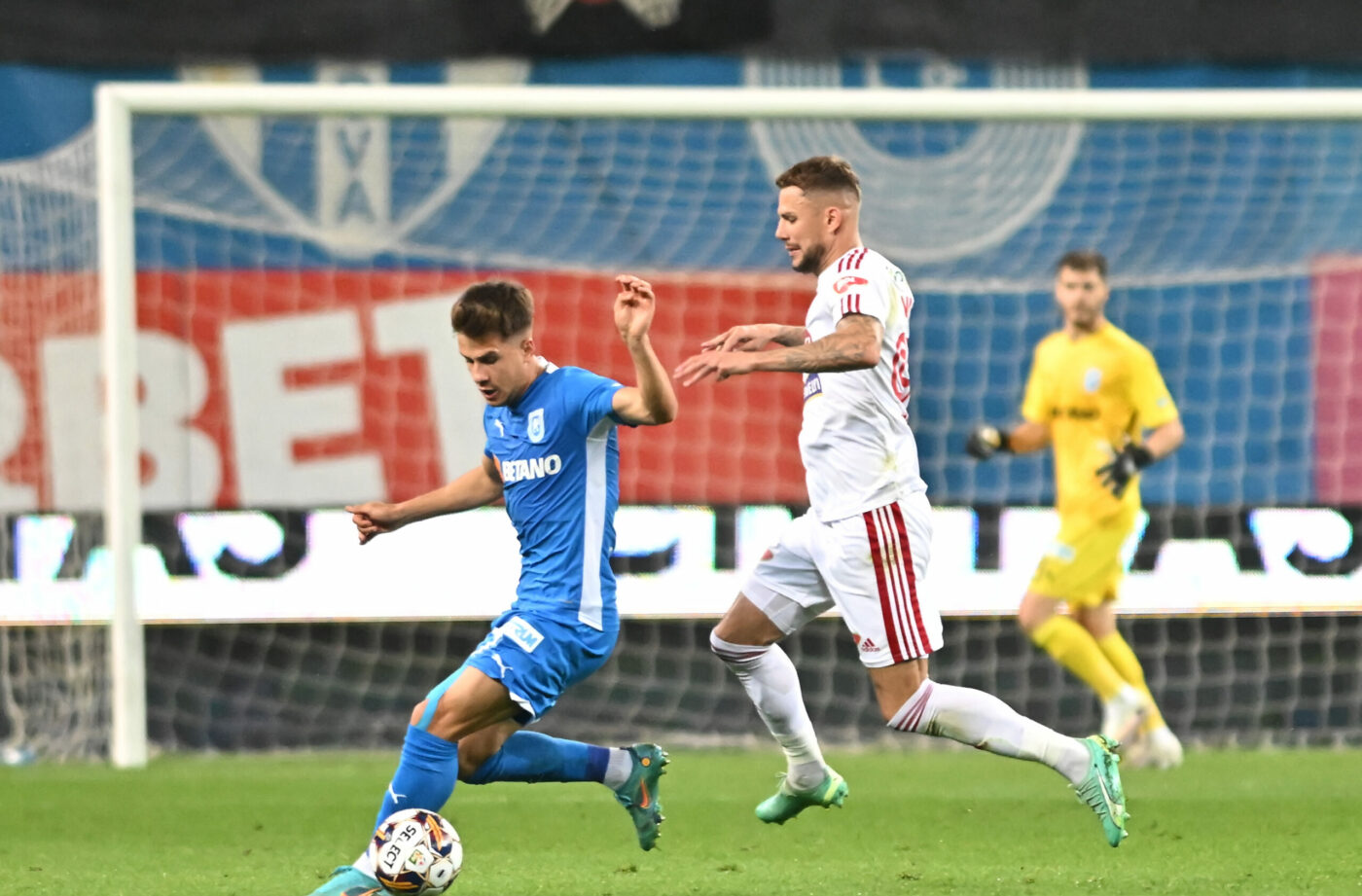 Ungurii transferă din Superliga. Atacantul pe care îl vor maghiarii
