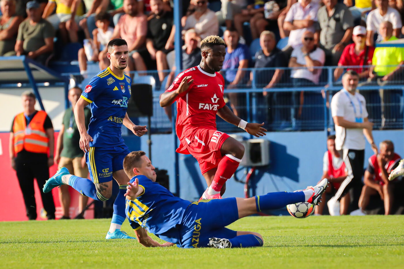 Unirea Slobozia – UTA Arad 0-1 în etapa 4 din Superliga. Mircea Rednic îi provoacă primul eșec lui Adi Mihalcea! Valentin Costache a adus victoria arădenilor!