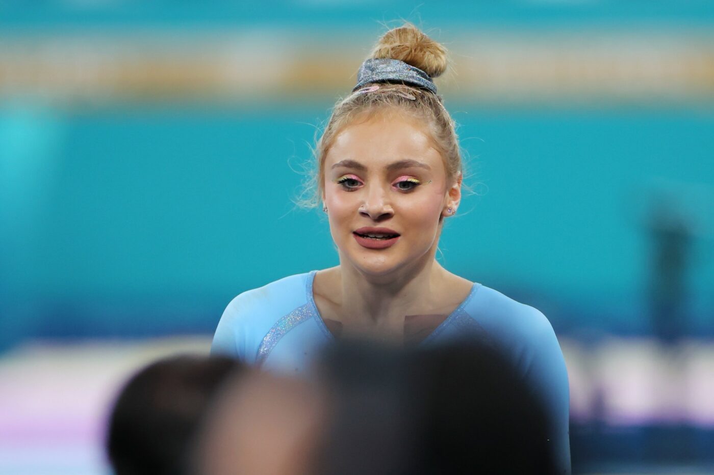 „Am simțit-o distantă! Nu știu ce trăiește ea”. Ruptură incredibilă în echipa de gimnastică a României: Sabrina Voinea ar fi rupt prietenia cu Ana Bărbosu, după ce aceasta a primit medalia de bronz a lui Jordan Chiles!