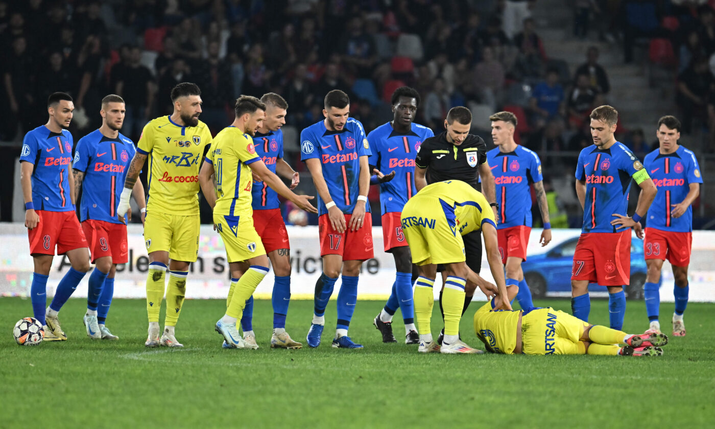 Așa arată clasamentul Superligii. Cât de departe este FCSB de play-off după egalul cu Petrolul Ploiești