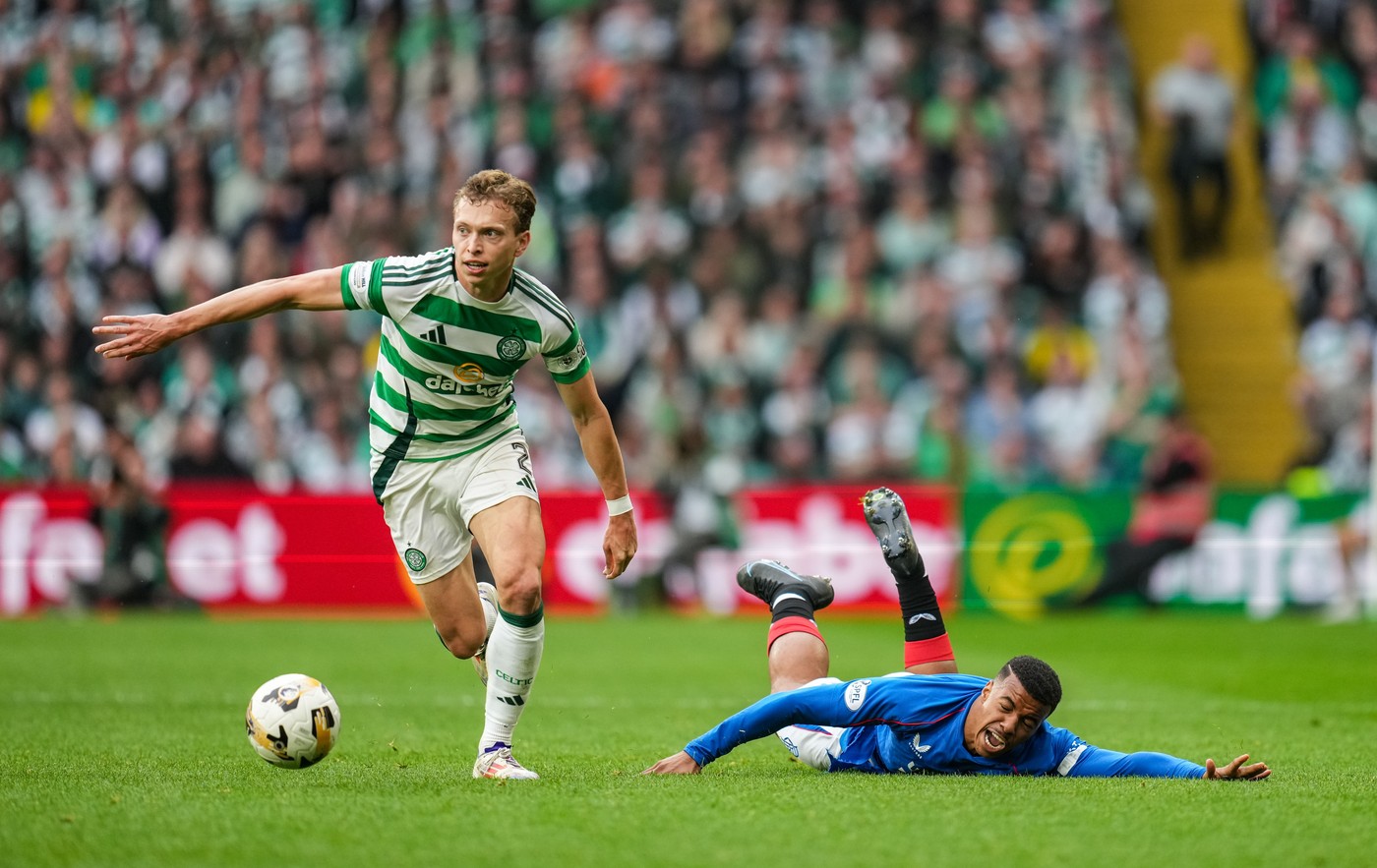 Blestemul lui Ianis Hagi a lovit-o crunt pe Rangers! Cum a umilit-o Celtic