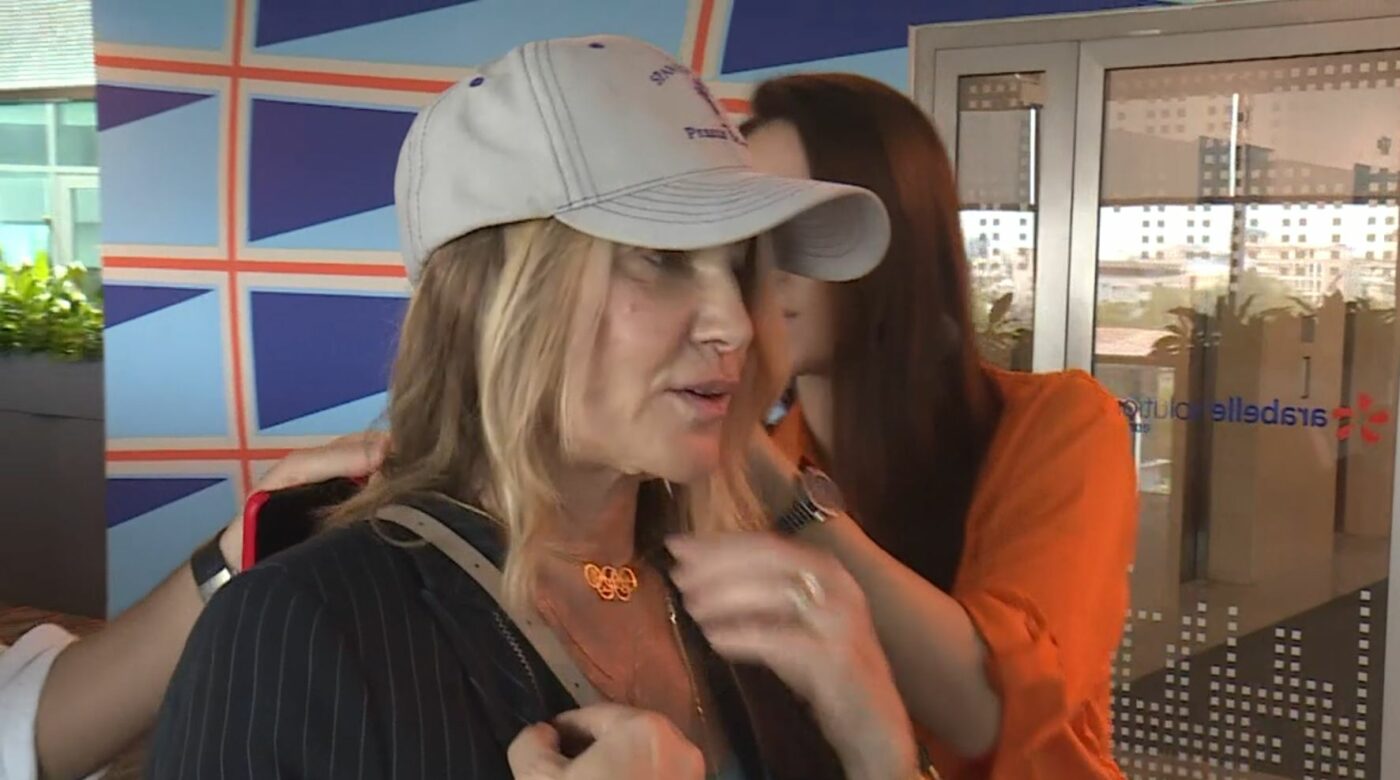 Ce colier de aur a primit Nadia Comăneci. „Ceva ce n-a făcut nimeni”