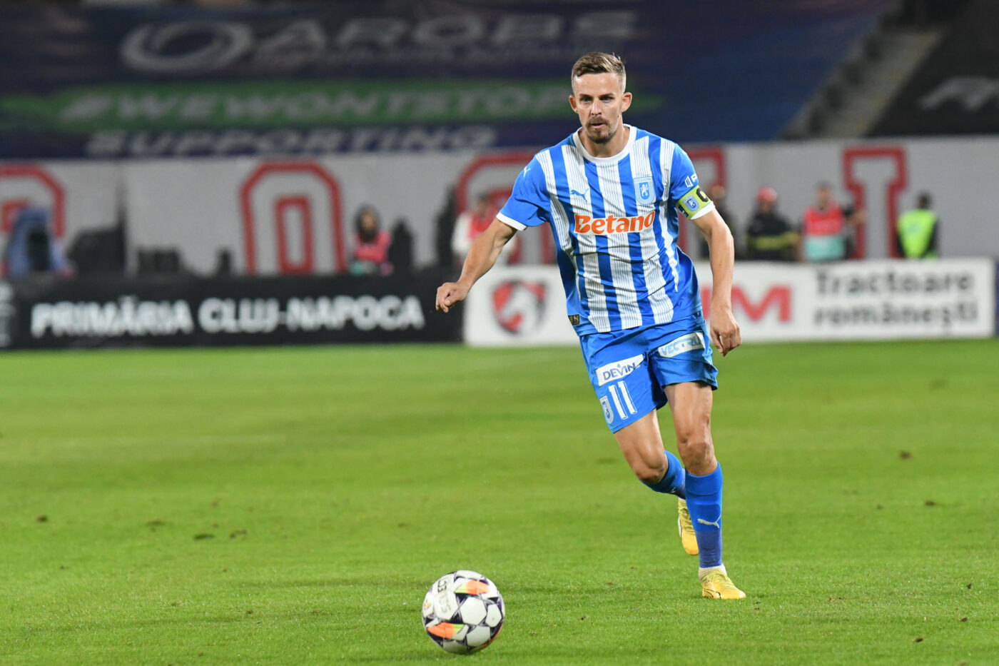 Ce s-a întâmplat în vestiarul oltenilor, la meciul U Cluj – Universitatea Craiova 1-1! Căpitanul Nicușor Bancu a recunoscut totul: „Era îngrozitor”
