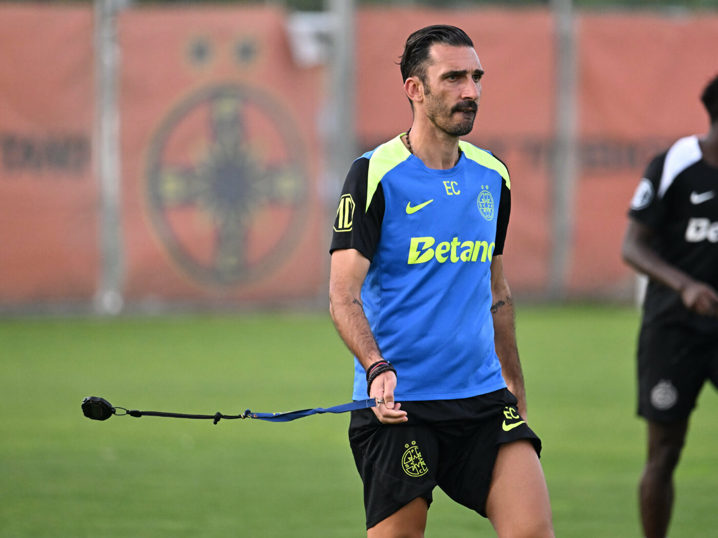 Charalambous a decis să ignore ordinul lui Gigi Becali. Cum a motivat antrenorul FCSB