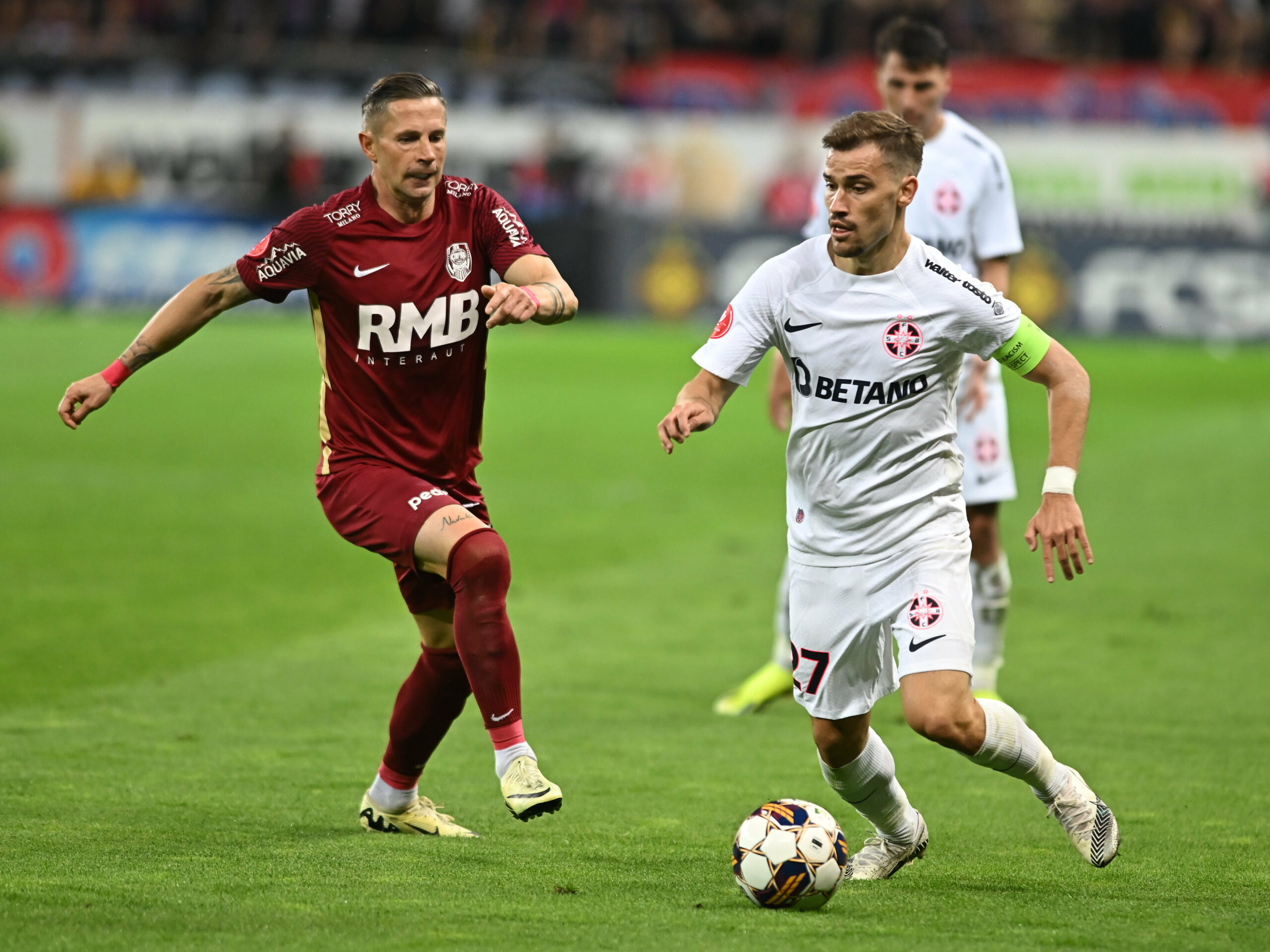 Cine transmite la TV CFR Cluj - FCSB