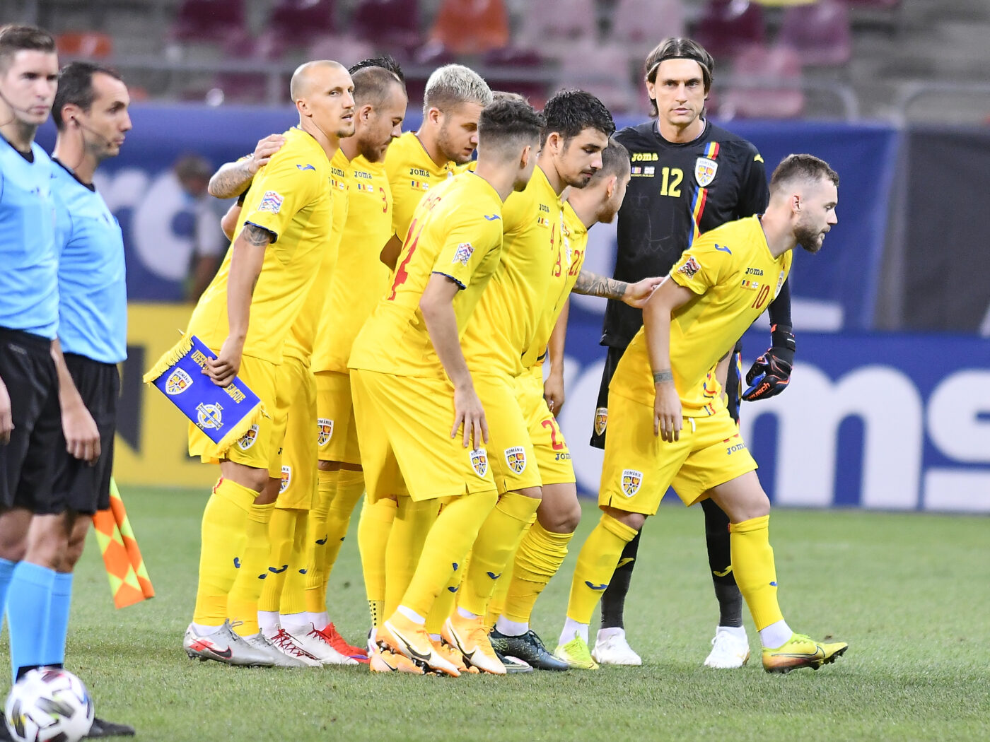Păcăleala carierei! Cum a ajuns unul dintre cei mai importanți fotbaliști români din străinătate victimă colaterală în războiul intern al unui club european uriaș! EXCLUSIV