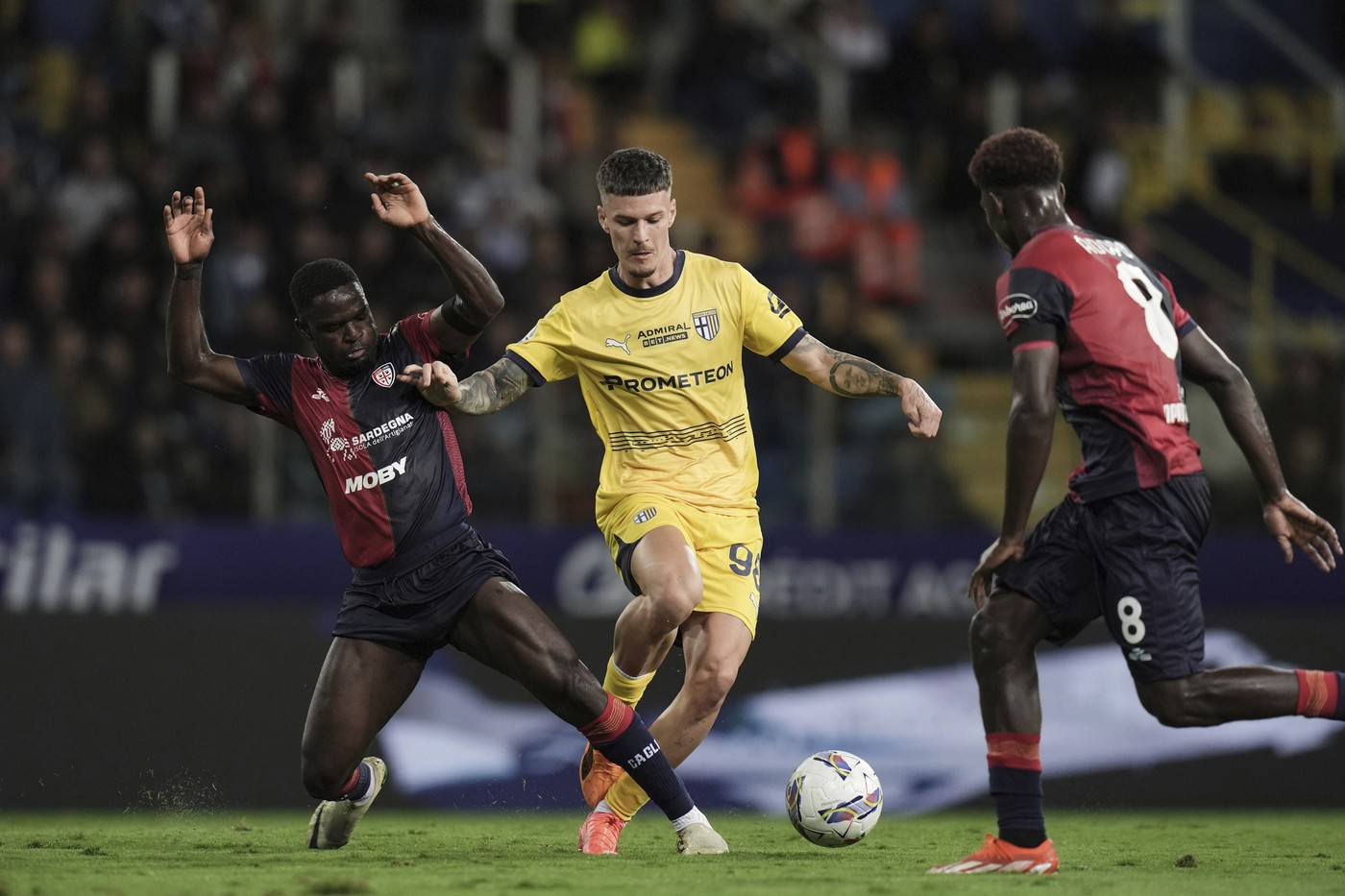 Dennis Man are Italia la picioare, după ce a marcat un nou gol în Parma – Cagliari