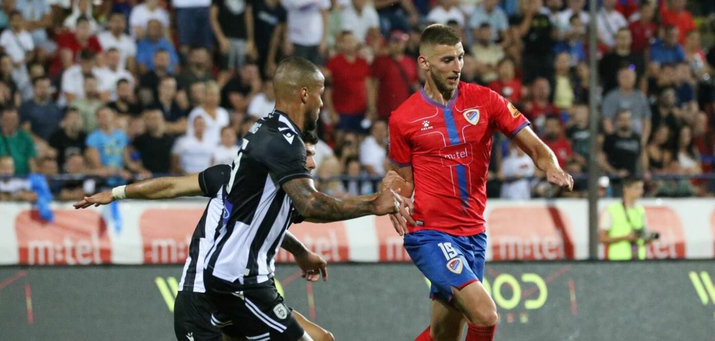 Deşi a refuzat iniţial transferul la Universitatea Craiova, atacantul bosniac Jovo Lukic a ajuns în Bănie şi va fi prezentat în curând. EXCLUSIV