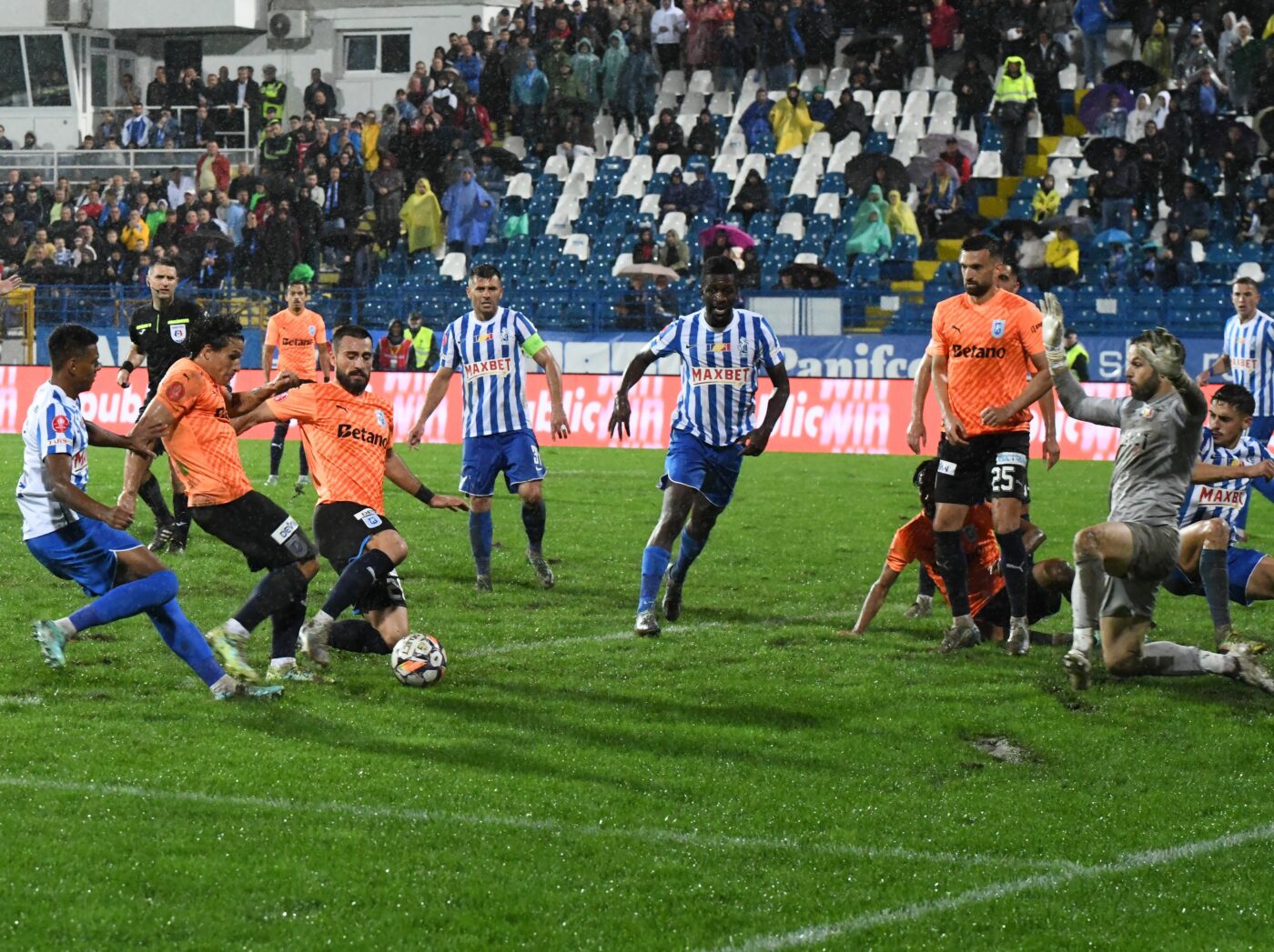E exuberant după ce echipa sa a învins una dintre favoritele la titlu în Superliga. „Am avut două săptămâni de frământări”. EXCLUSIV