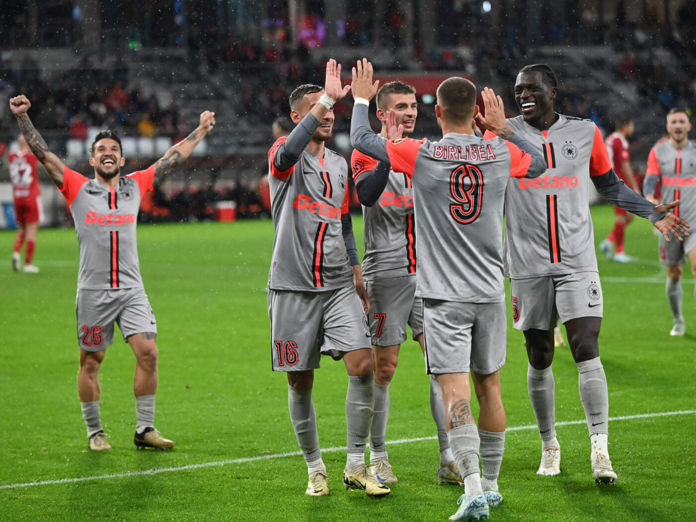 Fost jucător român la PAOK, previziune sumbră pentru FCSB: „Are prima șansă”