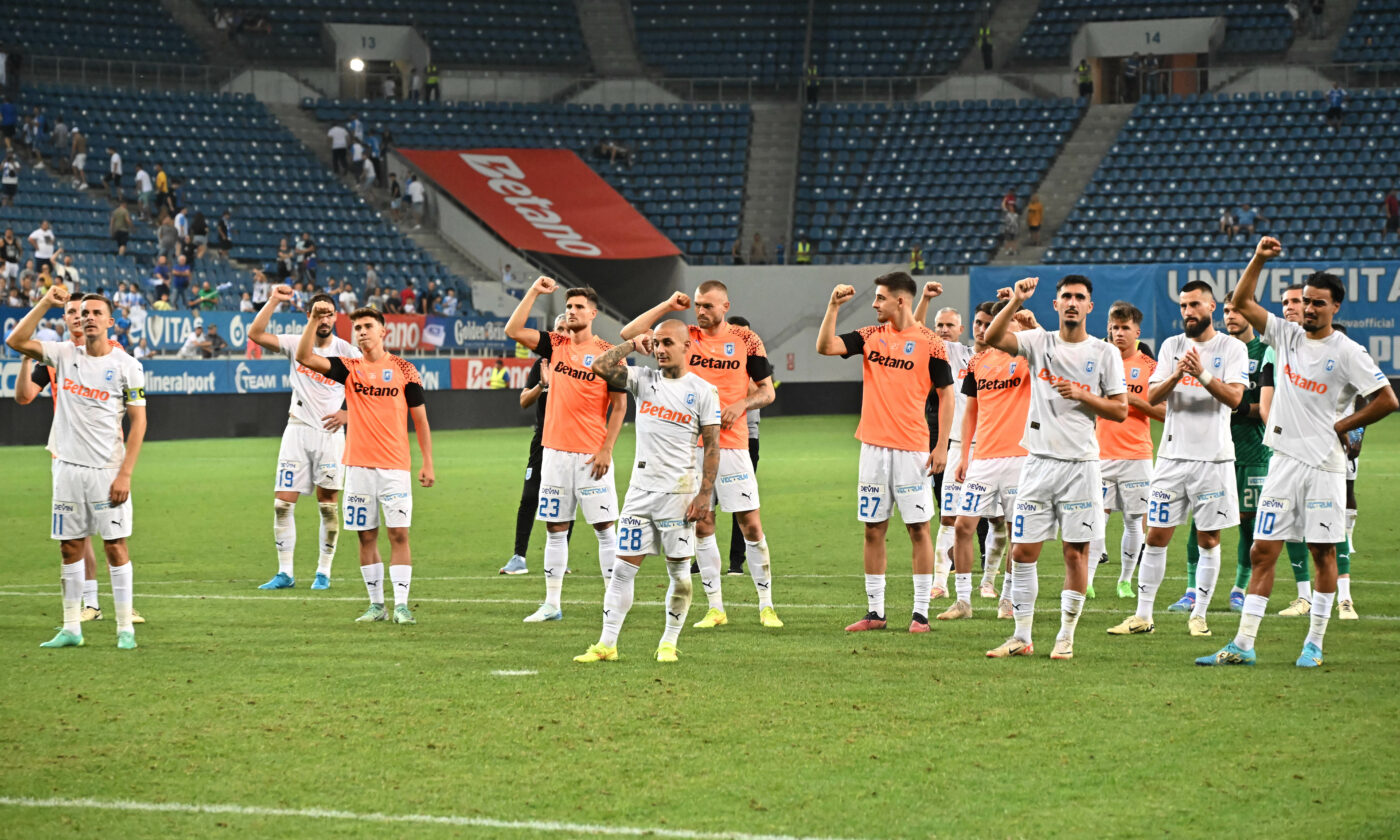 Fotbalistul a zburat tocmai din Arabia Saudită la Craiova pentru a-și susține foştii colegi în meciul cu Rapid: „Le urez să ia titlul şi să-mi trimită medalia!”