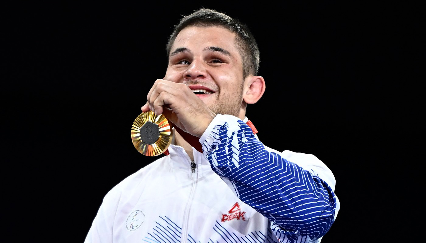 Mesajul fabulos al Elisabetei Lipă pentru Alexandru Bologa, campionul paralimpic la judo!