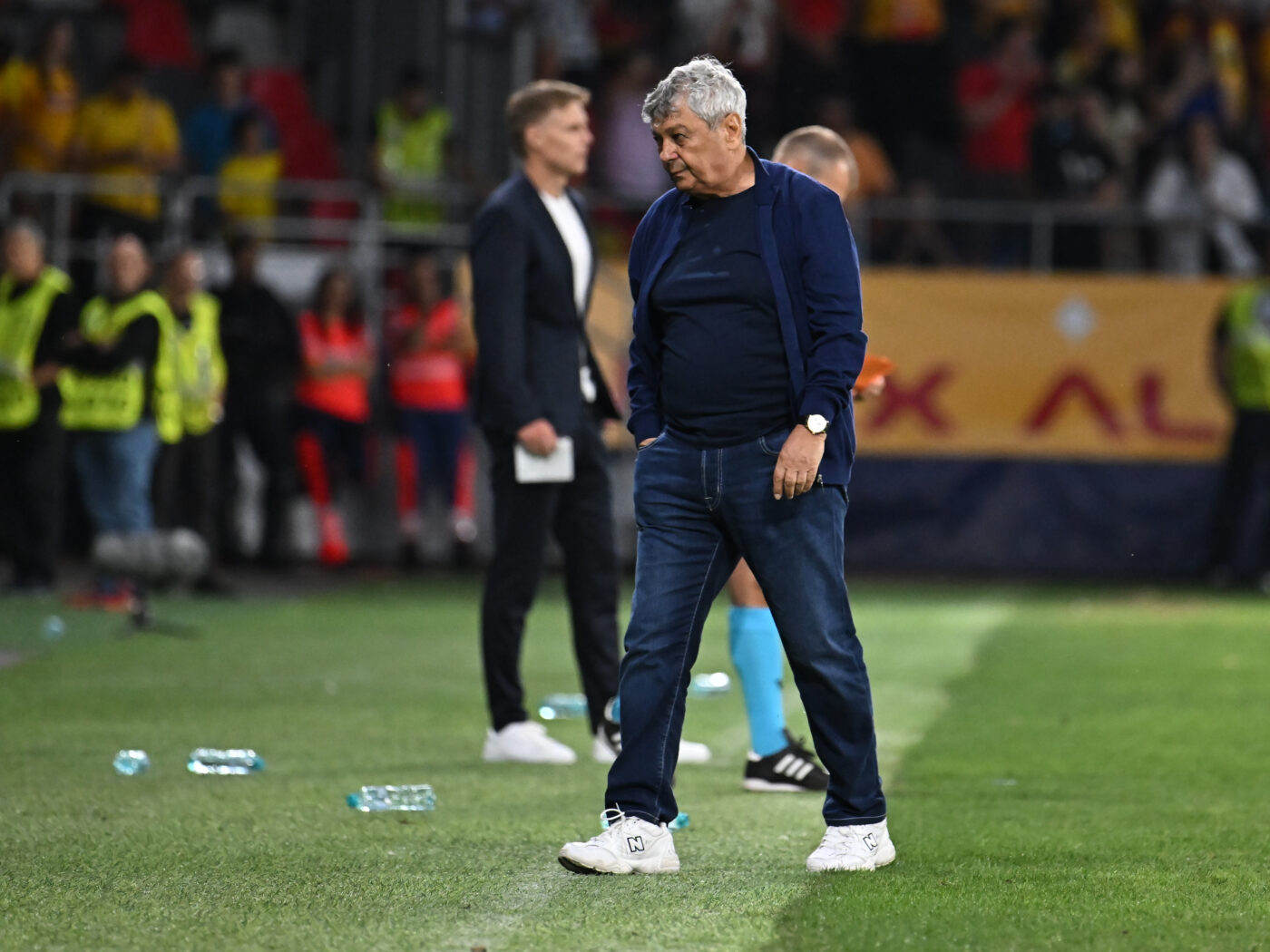 Mircea Lucescu a luat decizia și mută naționala României din București. Primele două orașe unde vrea să o ducă: „Execrabil! Sper să nu ne mai întoarcem aici”