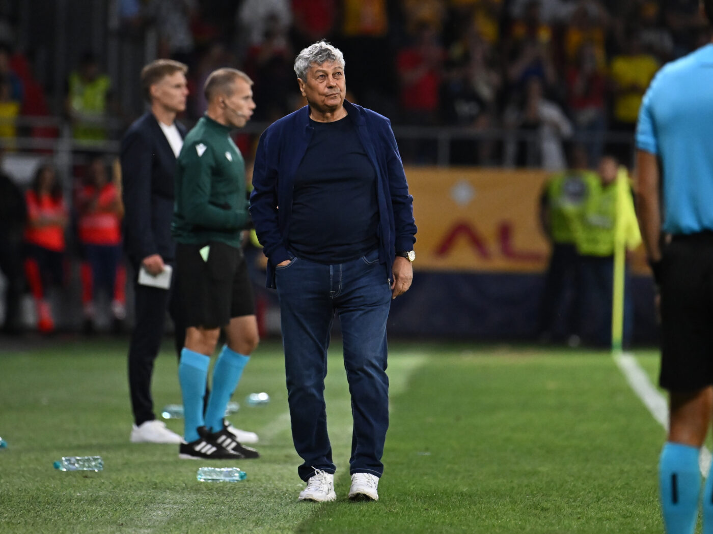 Mircea Lucescu a primit o lovitură cruntă. Fotbalistul pe care l-a convocat în premieră a făcut o gafă uriașă și a trebuit să își ceară scuze în fața colegilor, după ce echipa a pierdut Supercupa din cauza lui!