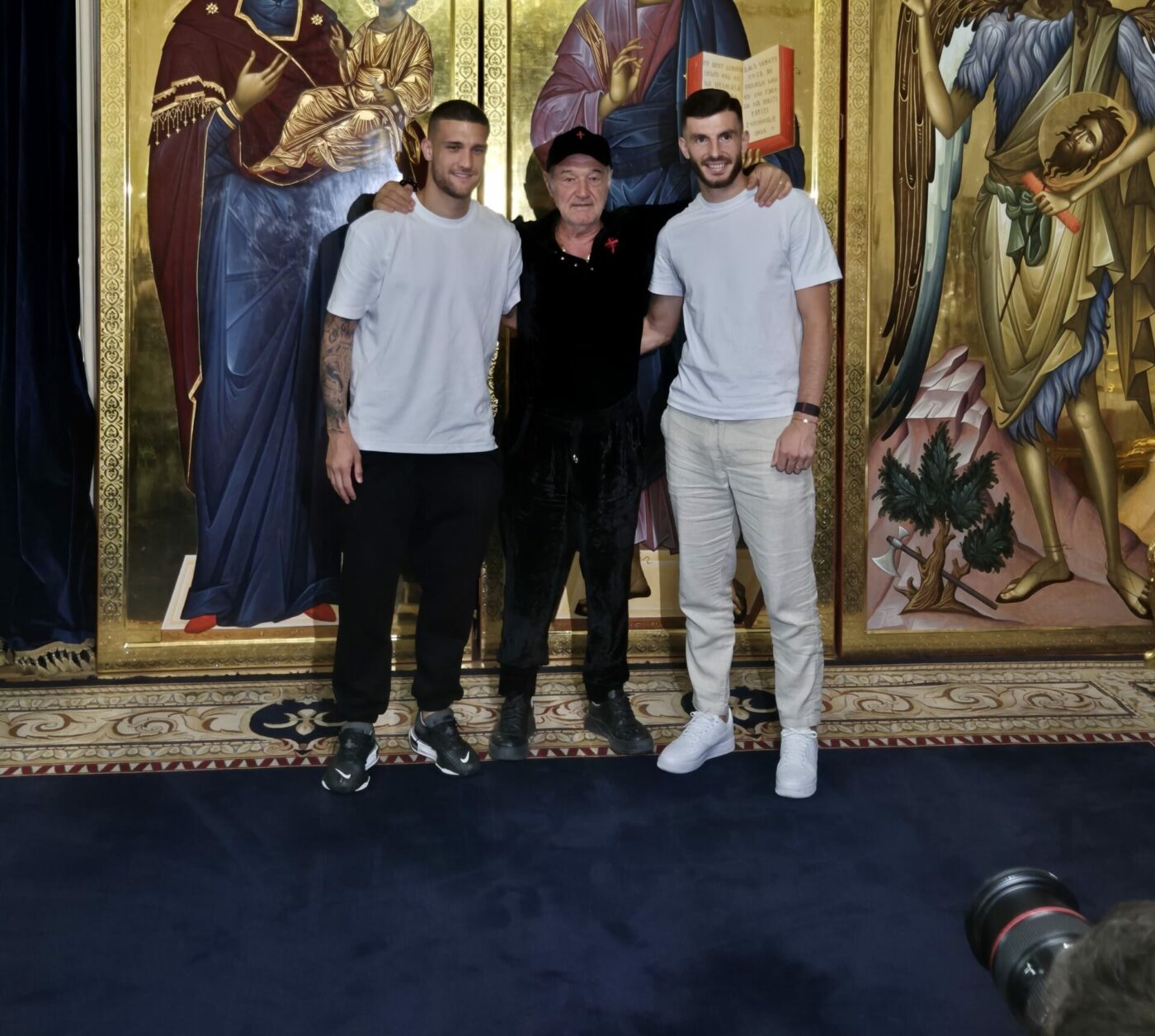 Momentul fabulos de la Palat! Cum a decis Gigi Becali ce au de făcut noile achiziții Mihai Popescu și Daniel Bîrligea