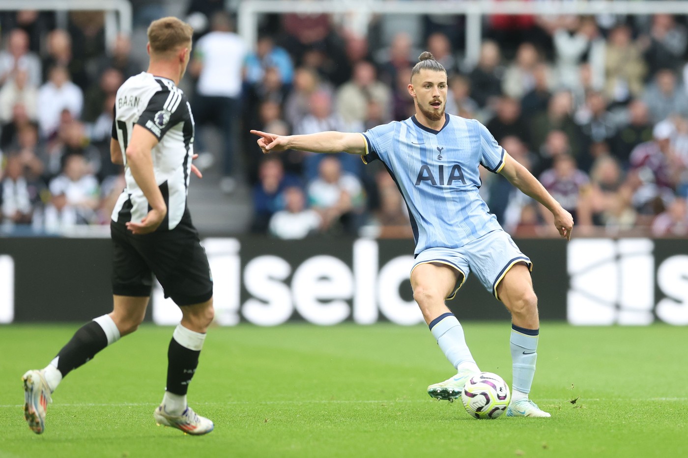 Nota lui Radu Drăguşin din Newcastle – Tottenham 2-1! Au punctat tot ce a făcut românul