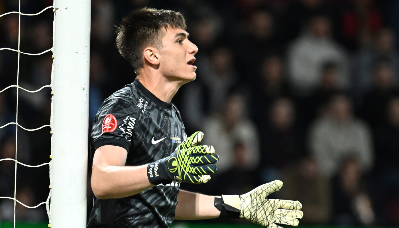 Popa l-a ajutat pe Gigi Becali! Joyskim Dawa a marcat pentru 2-2 în CFR Cluj – FCSB, după o greşeală de începător a portarului lui Petrescu