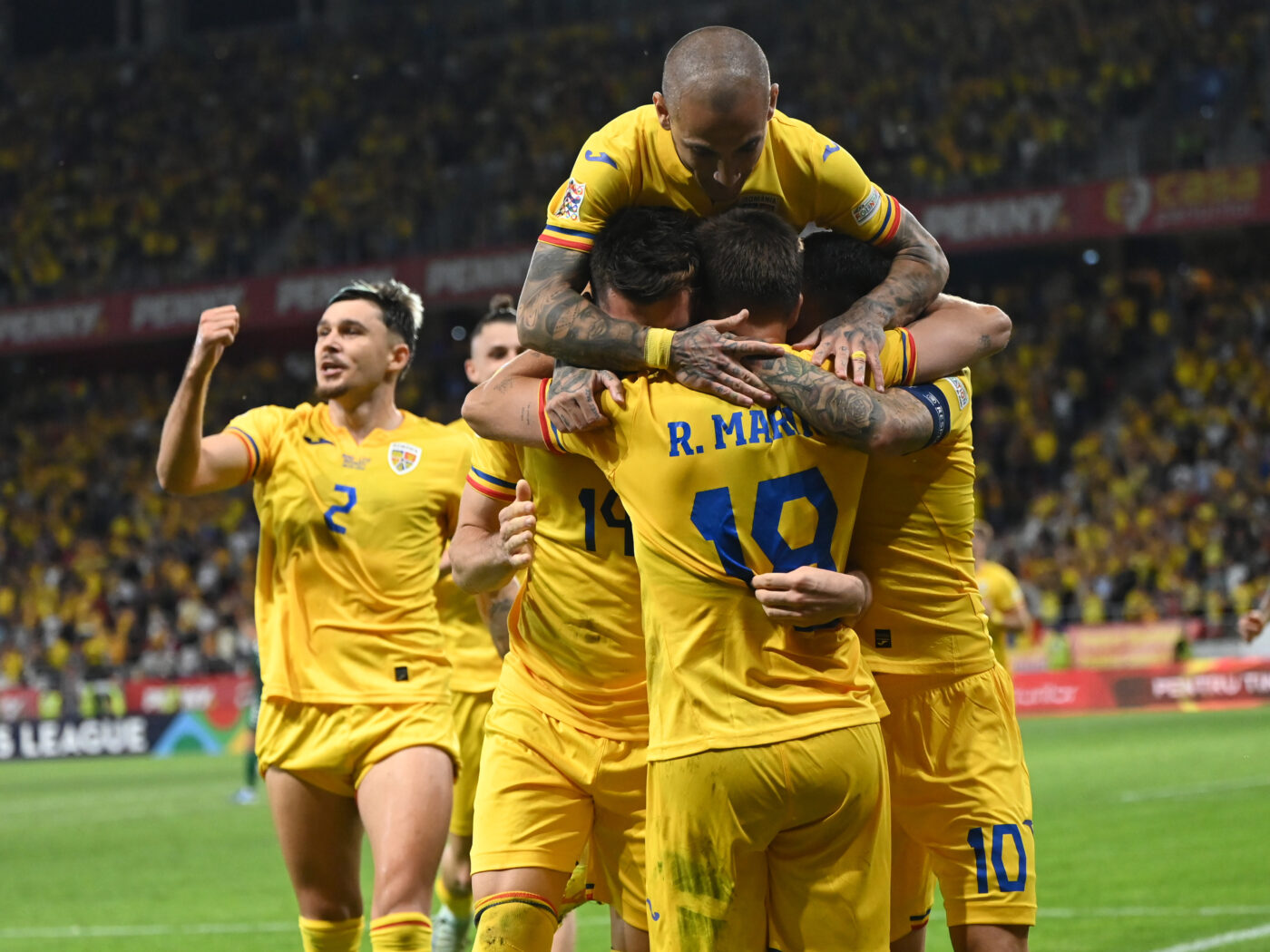 „L-a trimis pe Cartof să discute cu Mitriță. A vrut să se retragă de la echipa națională”. Mihai Rotaru a răbufnit, la miezul nopții, împotriva modului în care s-a purtat Edi Iordănescu față de vedeta Universității Craiova