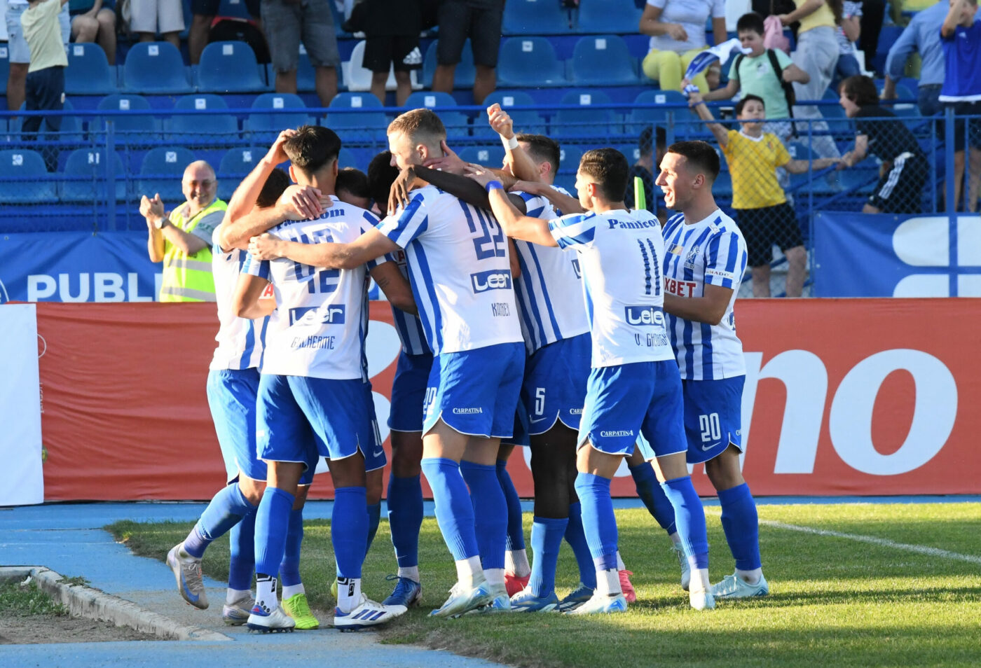 Șoc în Copou! Liderul Universitatea Cluj se lovește de reduta lui Emil Săndoi și pierde primul meci al sezonului. Poli Iași câștigă cu 1-0 și bate la porțile play-off-ului