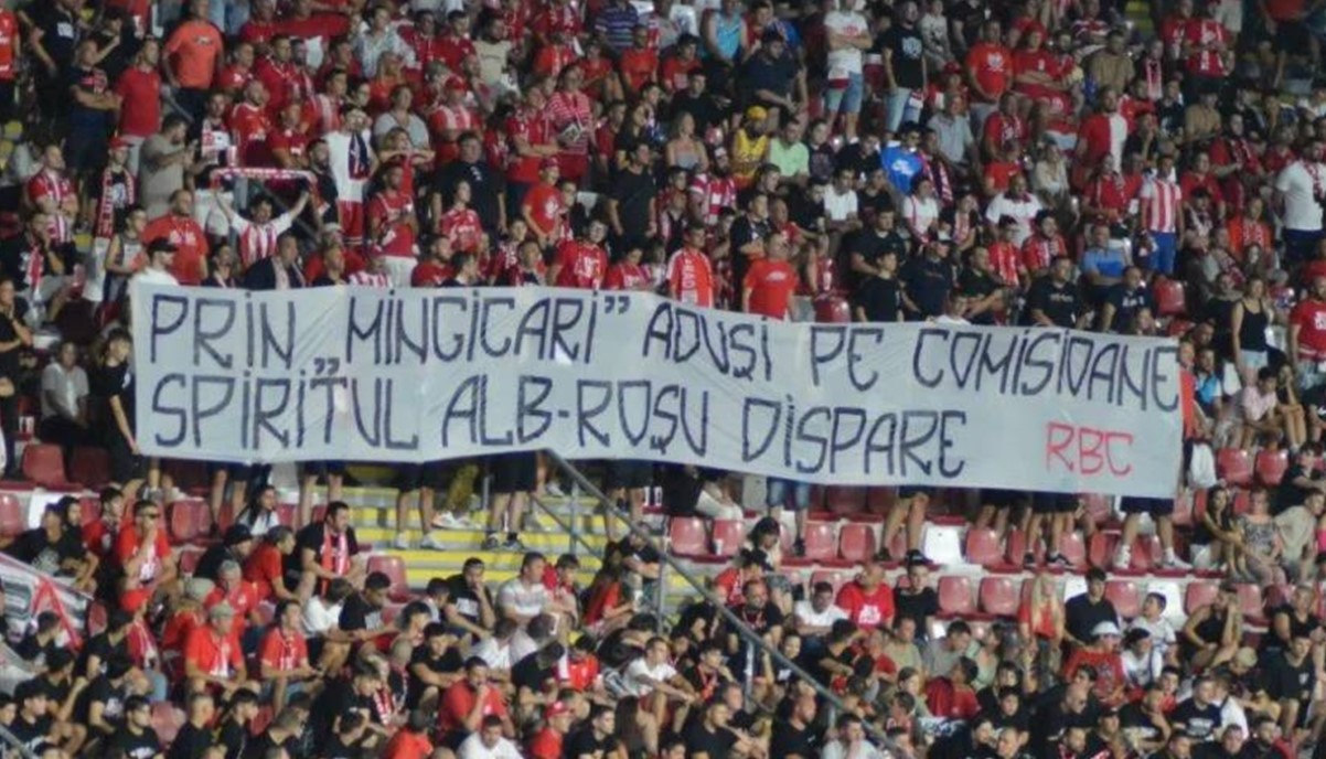 Suporterii echipei UTA au reacționat la mesajul dat de Alexandru Meszar în ProSport: „Nu poate păcăli pe nimeni”