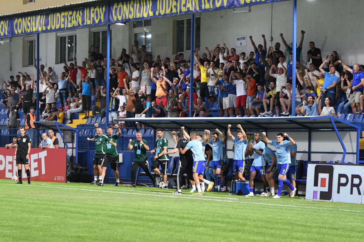 Transfer de ultimă oră făcut în ziua meciului Dinamo – Unirea Slobozia! Antrenorul și-a prezentat vedeta: „Bine ai venit!”