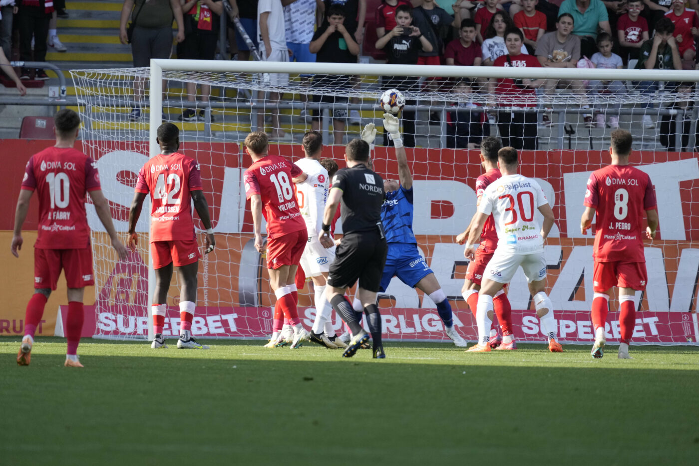 UTA Arad – FC Hermannstadt 1-1, în etapa 9 din Superliga. Sibienii ratează șansa de a urca pe loc de play-off