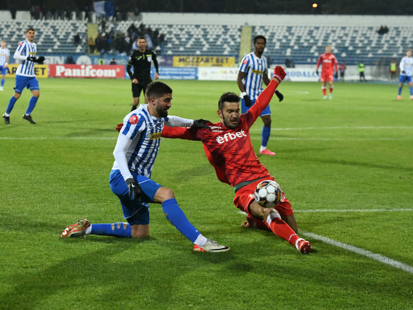 UTA – Poli Iași 0-0, în etapa 10 din Superligă. „Remiză albă” la Arad, iar echipa lui Mircea Rednic rămâne fără victorie pe teren propriu în acest sezon