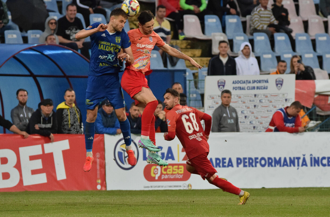 Unirea Slobozia – Gloria Buzău Live Video Online în etapa 8 din Superliga, ora 19:00. Echipele probabile. Duel tare între cele două nou-promovate