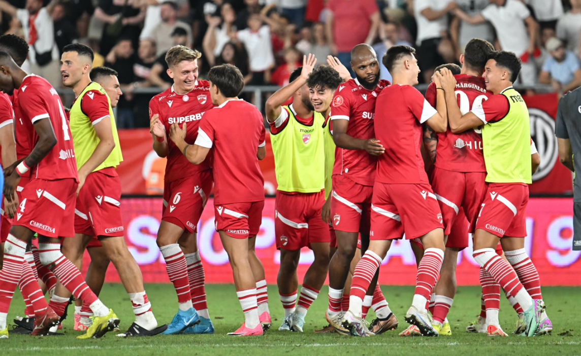 Veste teribilă pentru Dinamo București. Se operează atacantul pe care Gigi Becali voia să-l transfere: cât va lipsi