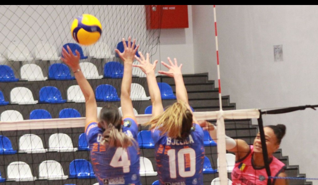 Voleiul se întoarce în Sala Polivalentă din București! Federația a programat cele două Supercupe într-o zi de duminică în care handbalul feminin din Liga Campionilor are pauză