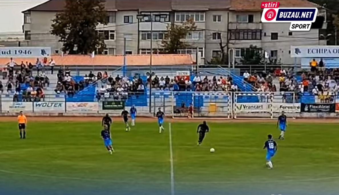 „Românii sunt nebuni!”. Presa din Franța a reacționat imediat când a aflat de cazul fotbalistului dat ca fiind surdomut și analfabet pentru regula U19