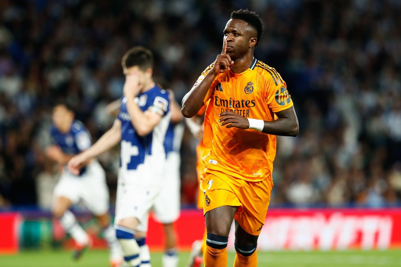 „Vinicius, vândut pentru 300.000.000 de euro”. Cu banii pe brazilian, Real Madrid ar trebui să îi cumpere pe Erling Haaland și Jamal Musiala